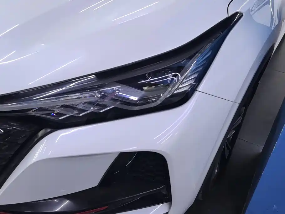 Changan CS75PLUS 2019 — фото 5
