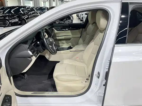 Cadillac CT6 2018