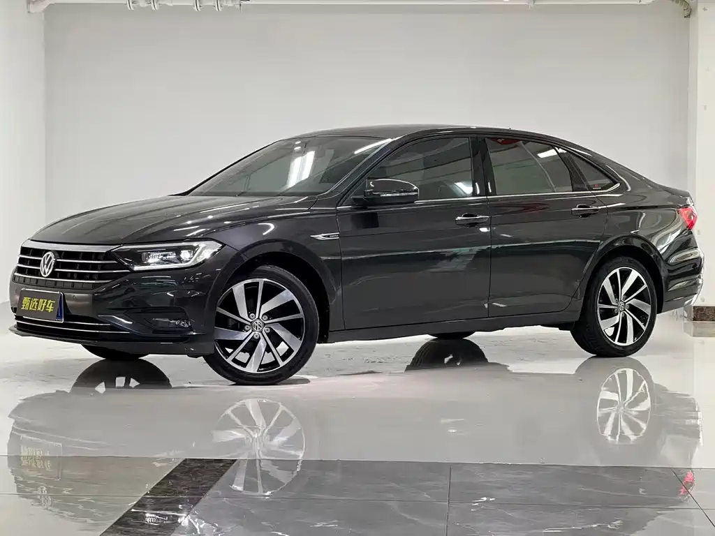 Volkswagen Sagitar 2022