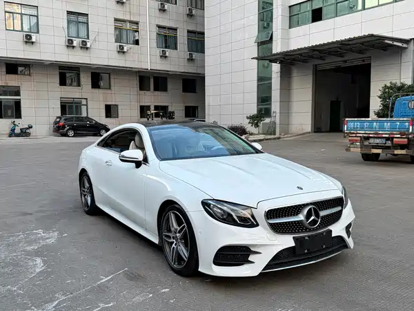 Mercedes-Benz E-Class 2021