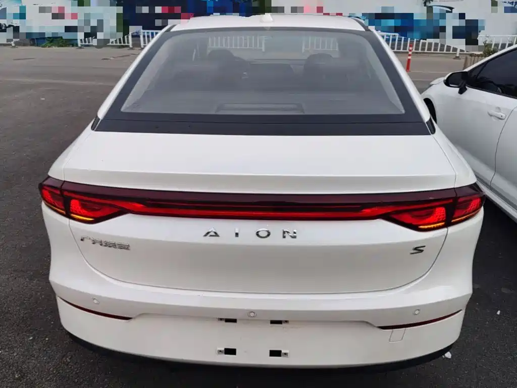 Aion S 2024