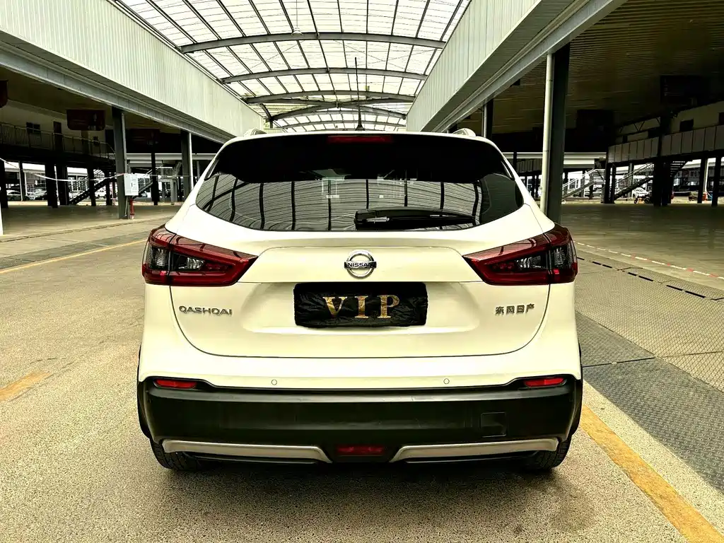 Nissan Qashqai 2022 — фото 16
