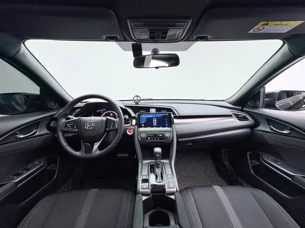 Honda Civic 2020 — фото 17