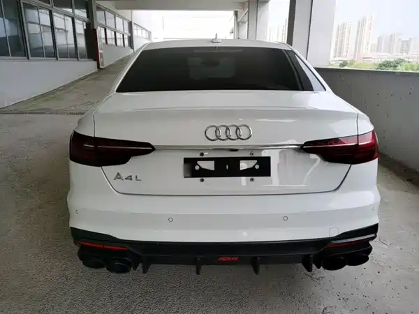 Audi A4L 2022