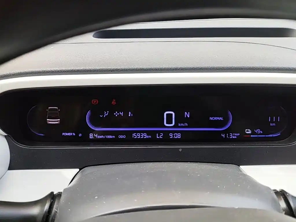 Geely Galaxy Panda 2025 — фото 12