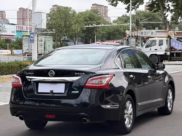 Nissan Teana 2015