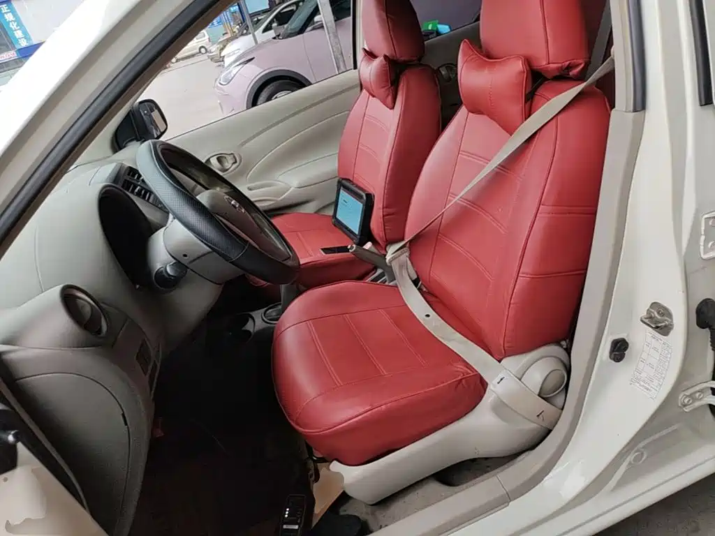 Nissan Sunny 2016 — фото 15