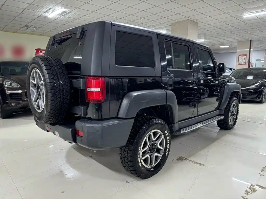 BAIC BJ40 2018 — фото 16