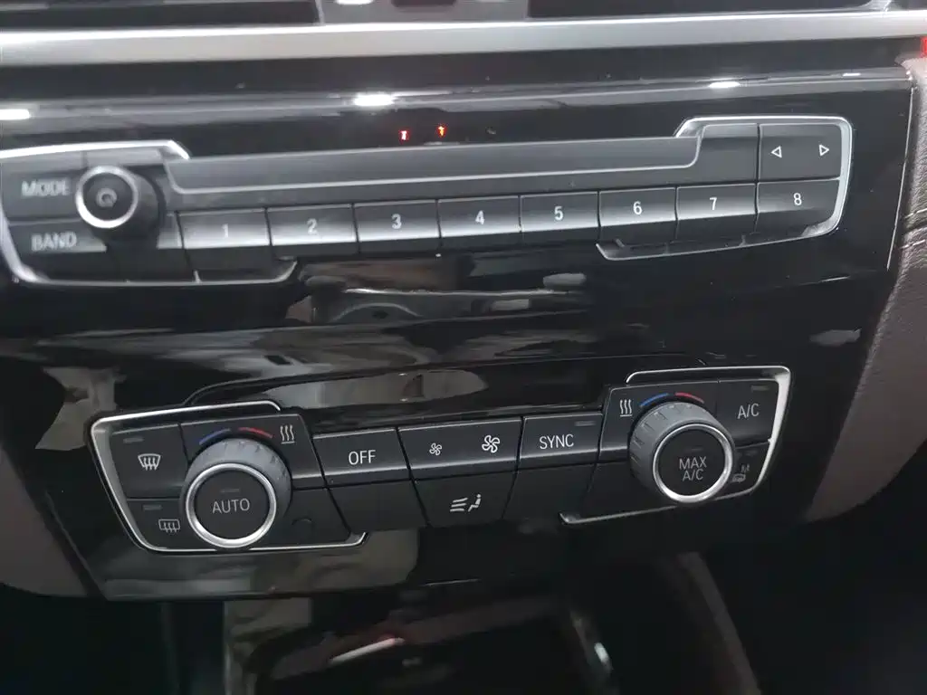 BMW X1 2023 — фото 13