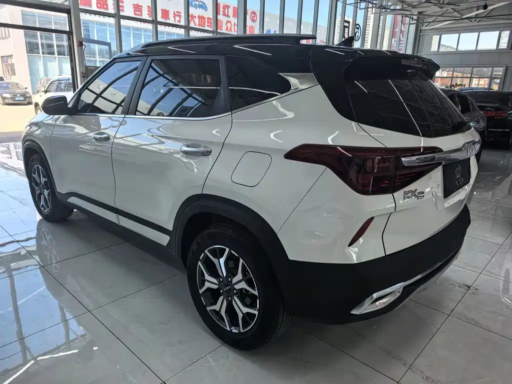 Kia KX3 2022