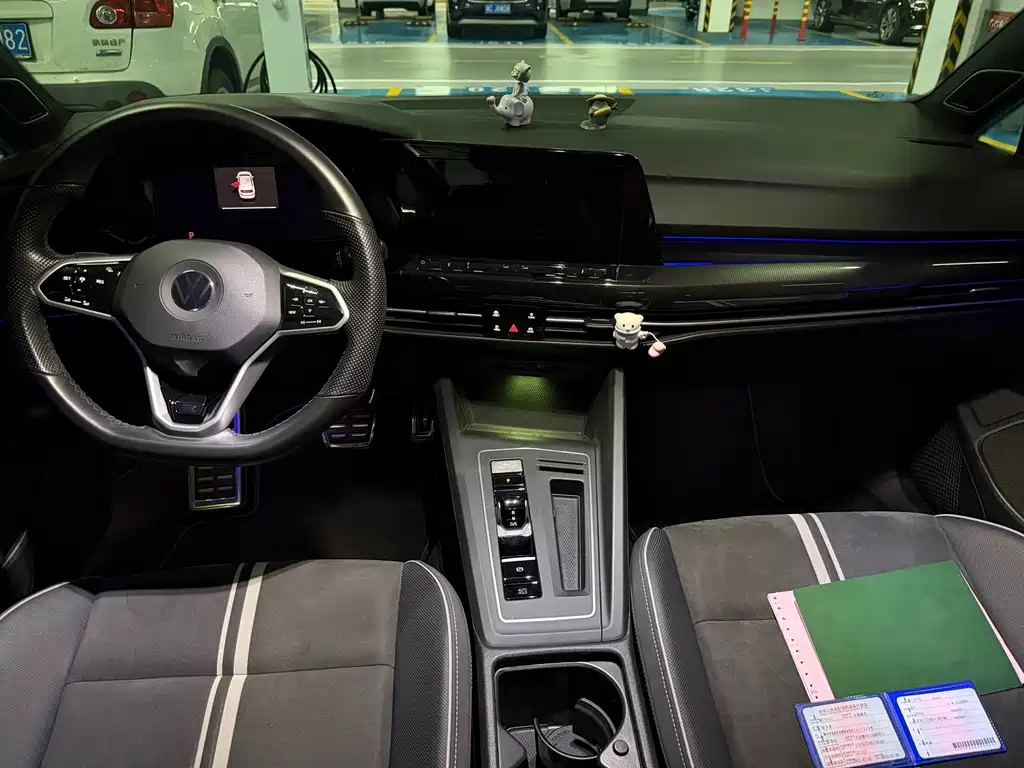 Volkswagen Golf 2022