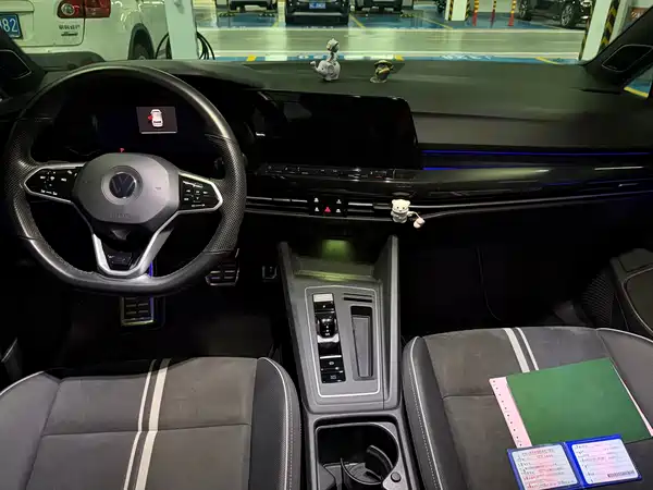 Volkswagen Golf 2022