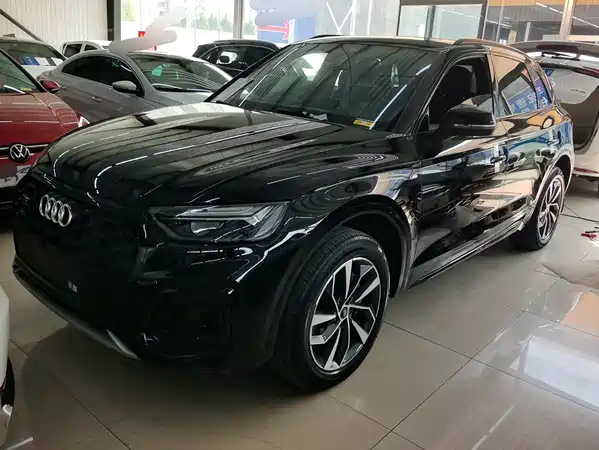 Audi Q5L 2023