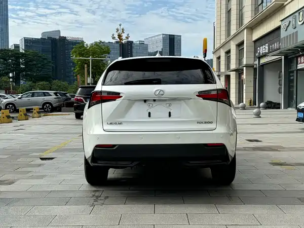 Lexus NX 2017