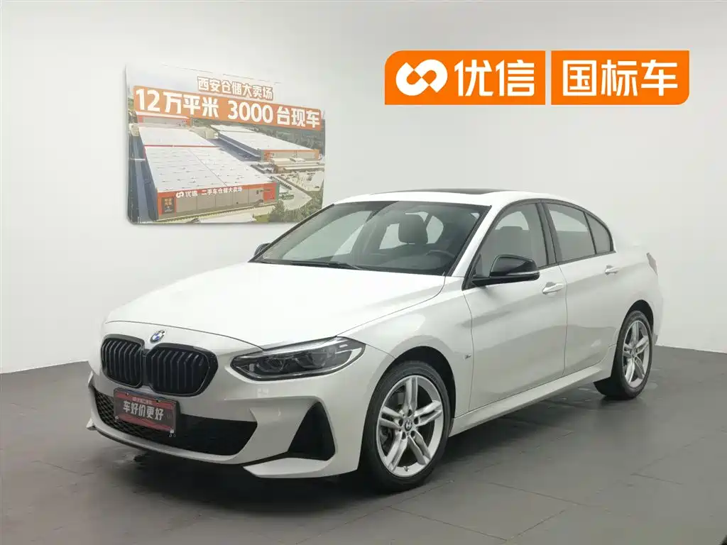 BMW 1 Series 2023 — фото 1