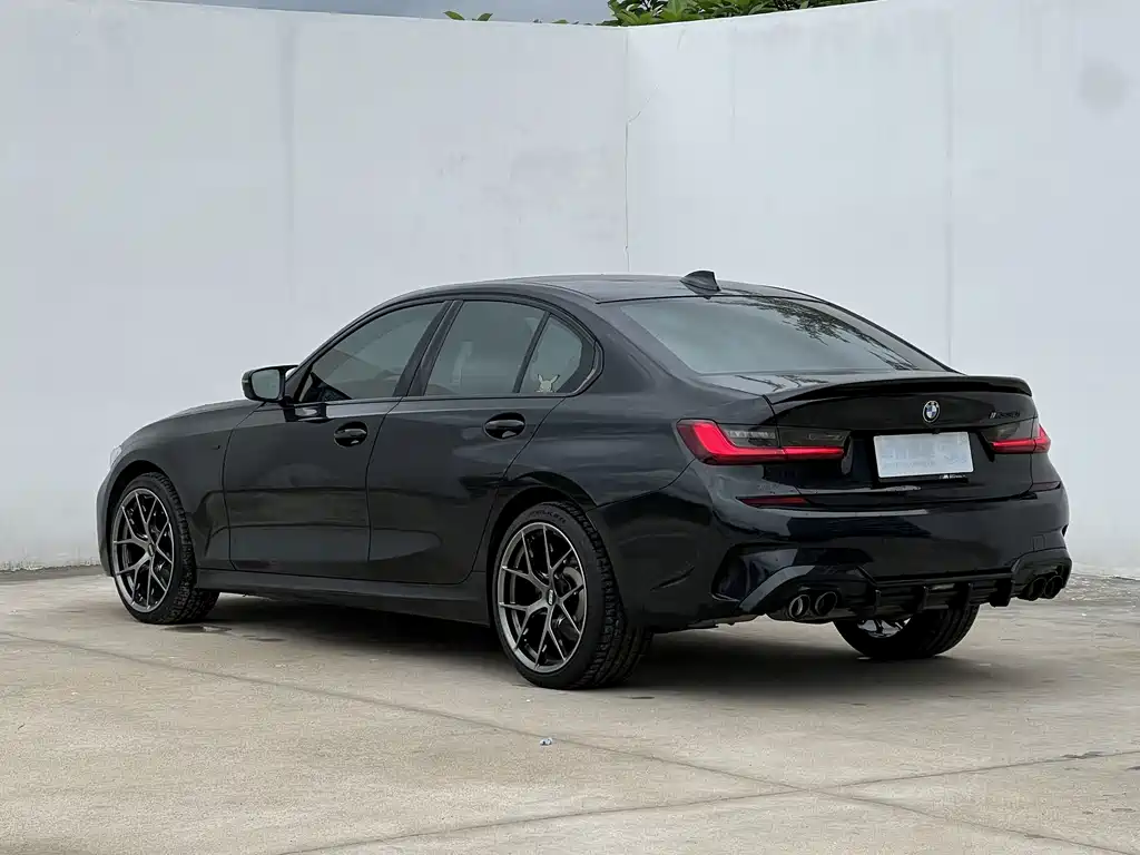 BMW 3 Series 2022