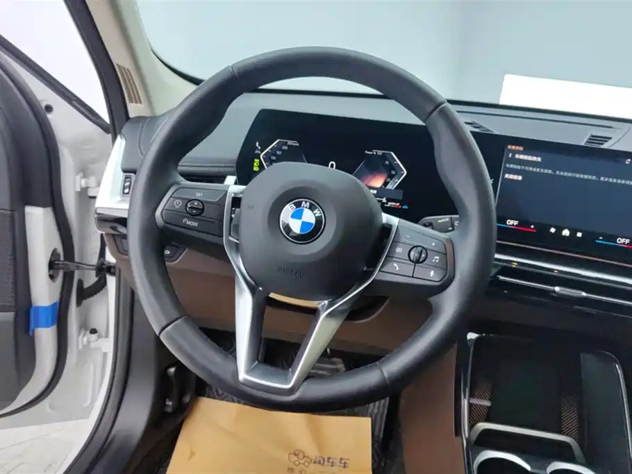 BMW X1 2023 — фото 15