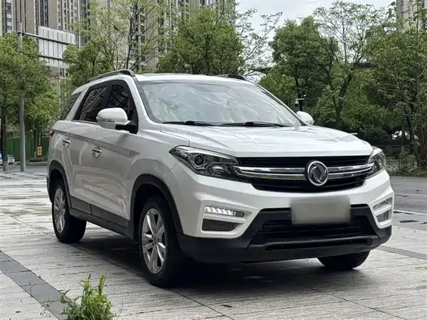 Dongfeng Scenery S560 2018