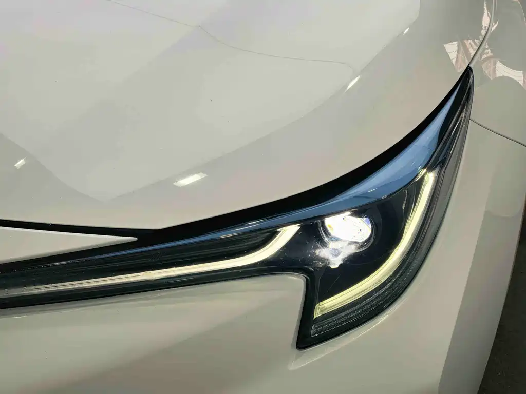 Toyota Levin 2022 — фото 36