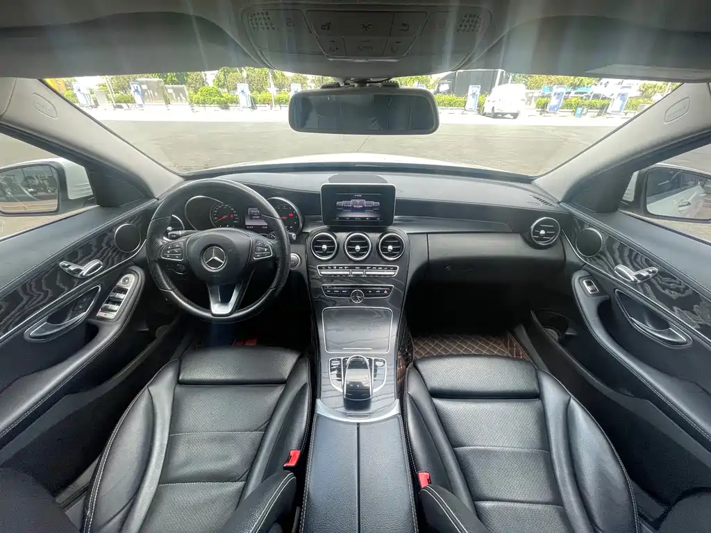 Mercedes-Benz C-Class 2015 — фото 16
