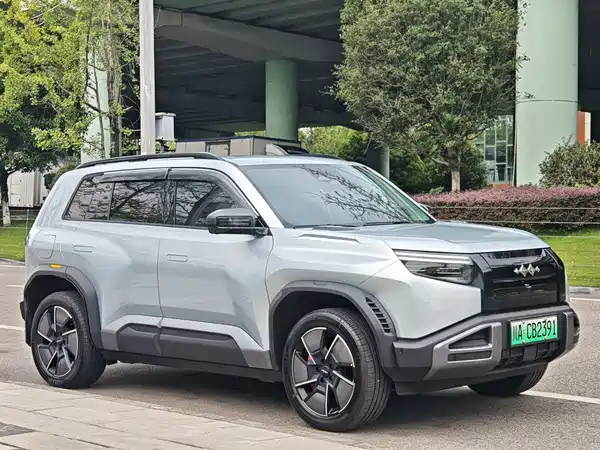 Fangchengbao Titanium 3 2025