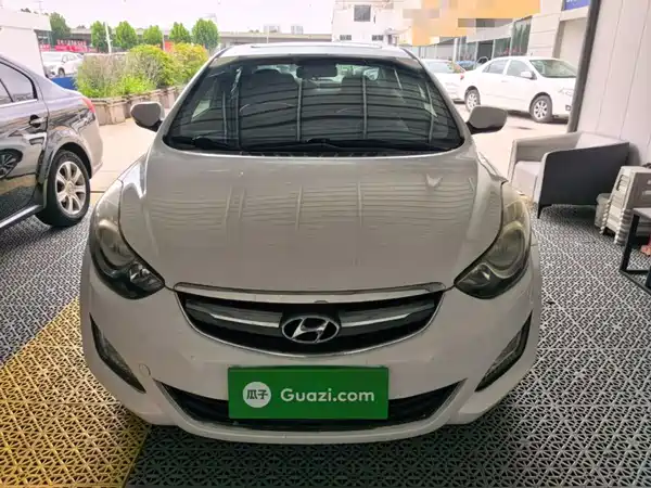 Hyundai Elantra Langdong 2015