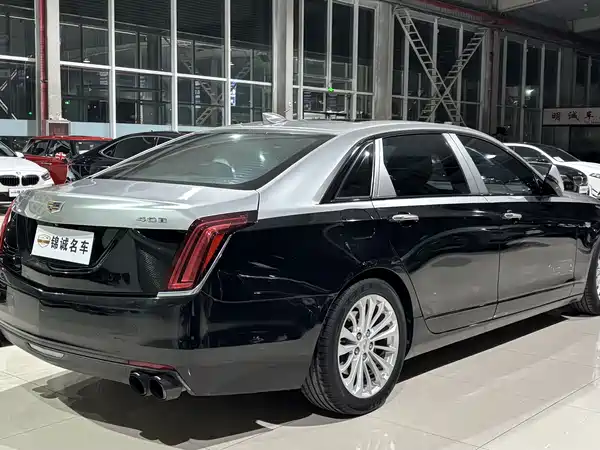Cadillac CT6 2017