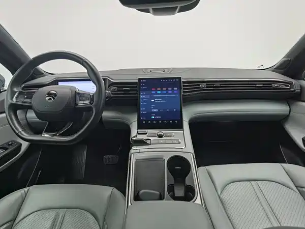 NIO ES6 2021