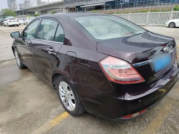 Geely Emgrand 2014