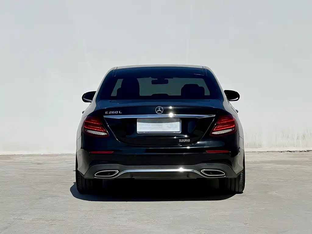 Mercedes-Benz E-Class 2020 — фото 11