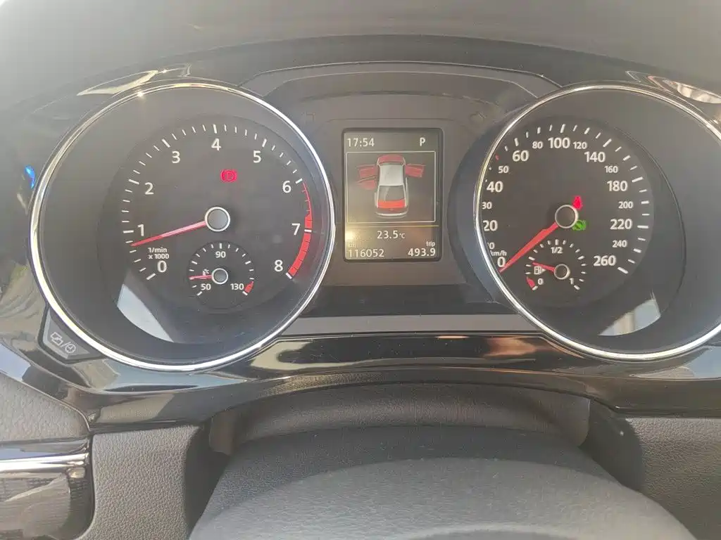 Volkswagen Sagitar 2019