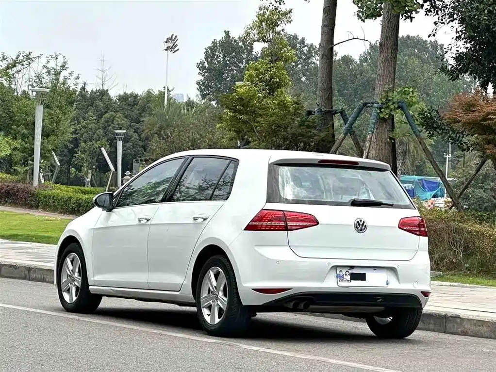 Volkswagen Golf 2014