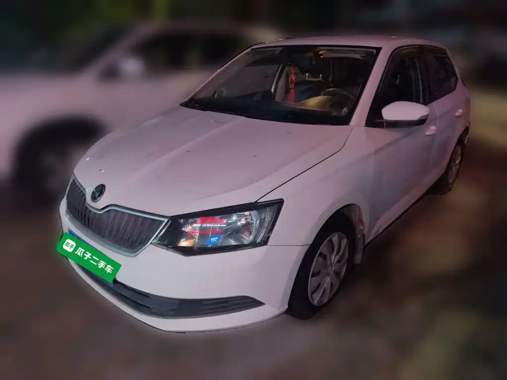 Skoda Fabia 2015