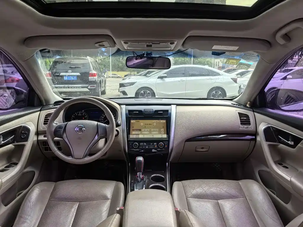 Nissan Teana 2013