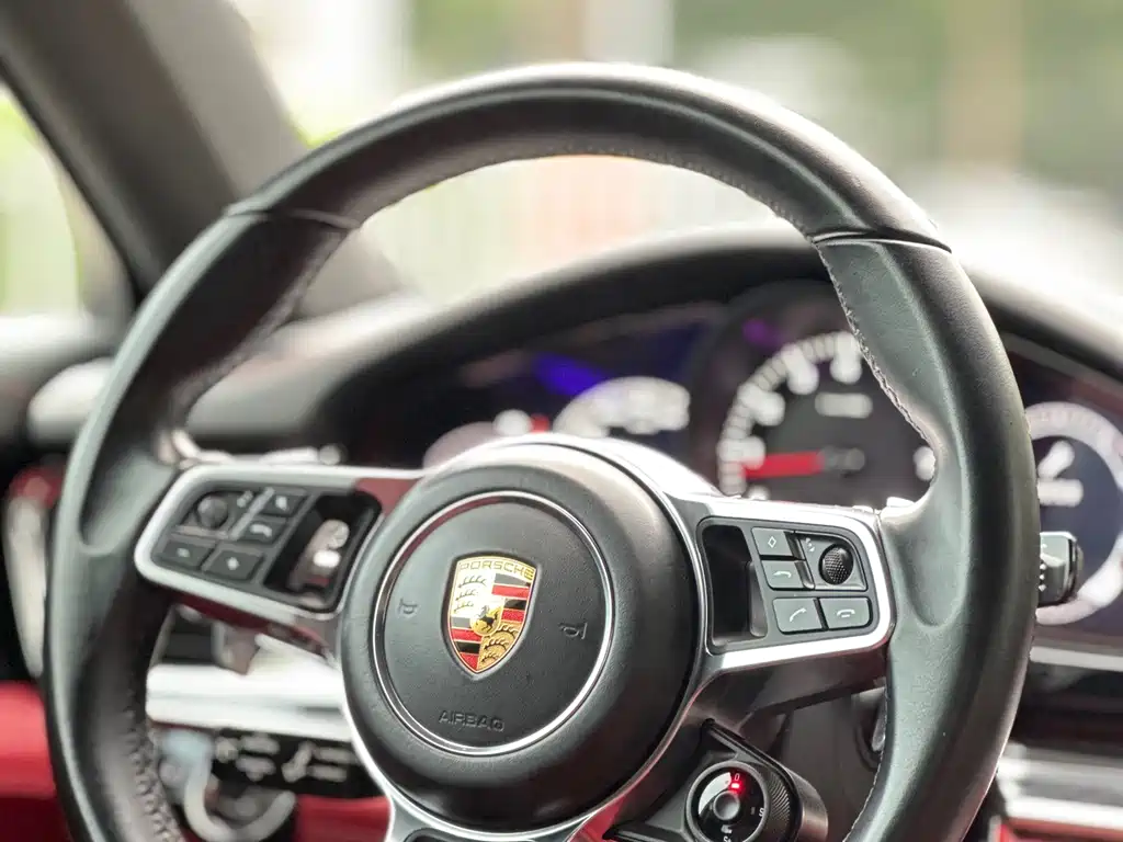 Porsche Panamera 2021 — фото 10