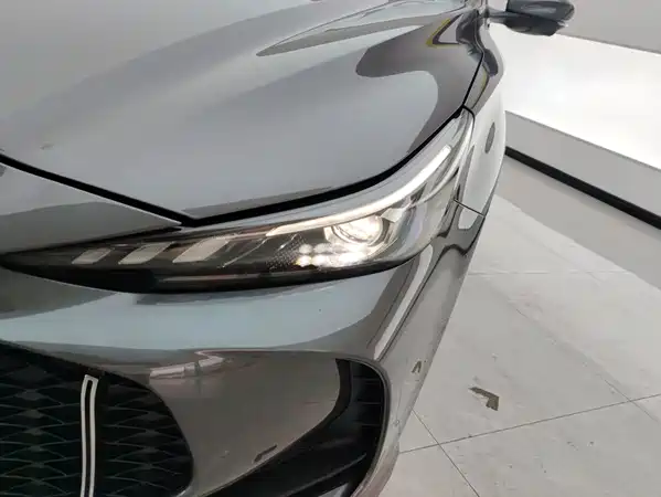 MG5 2025