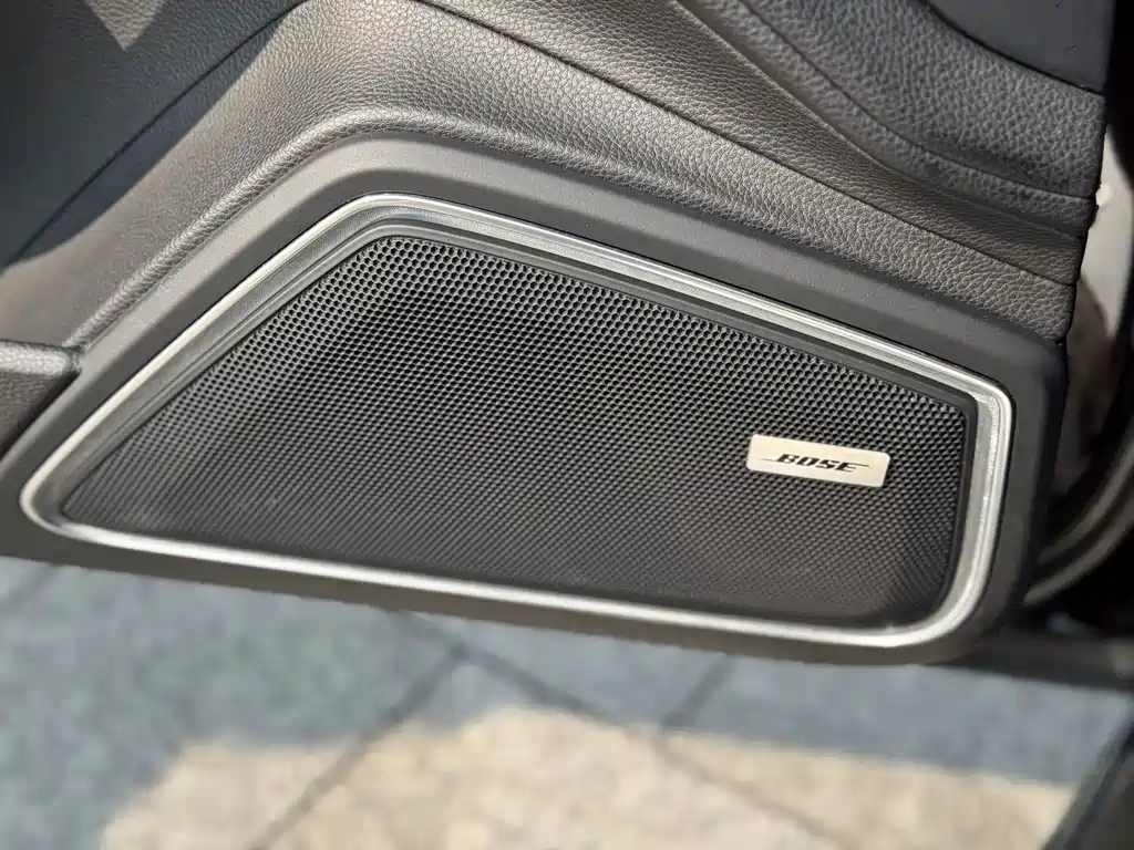 Porsche Panamera 2018 — фото 11