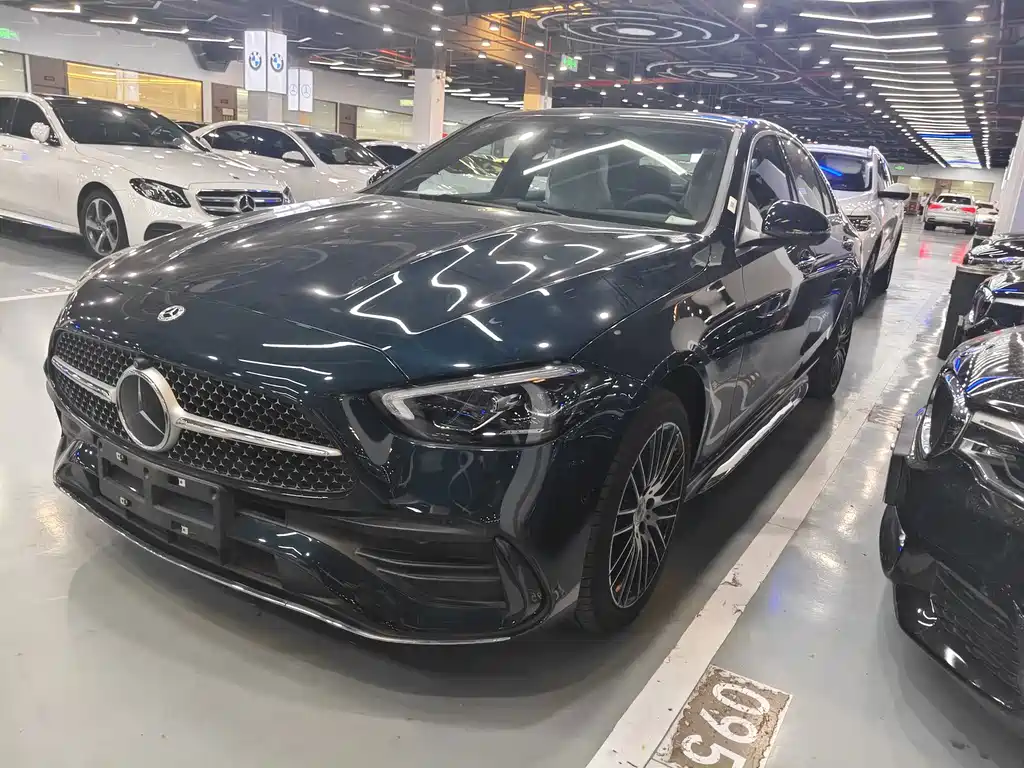 Mercedes-Benz C-Class 2025