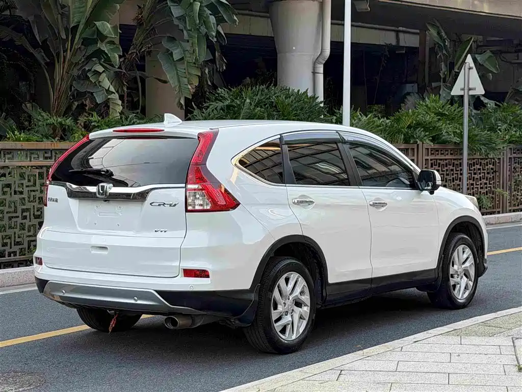 Honda CR-V 2017 — фото 4