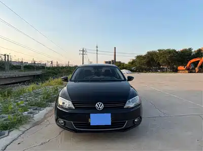 Volkswagen Sagitar 2016