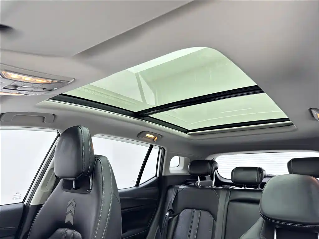 GAC Motor Trumpchi GS4 2023 — фото 17