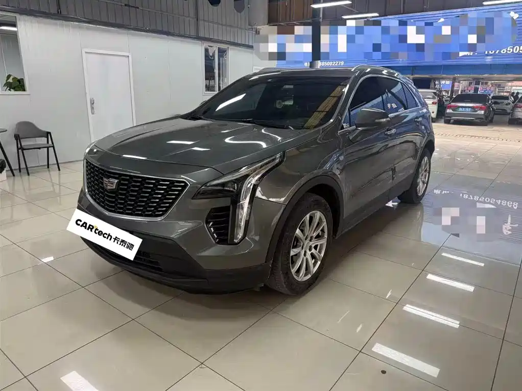 Cadillac XT4 2019 — фото 1