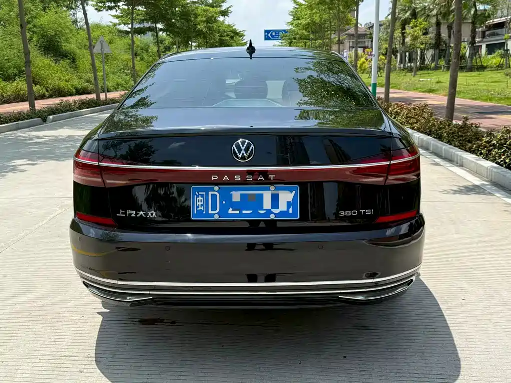 Volkswagen Passat 2024