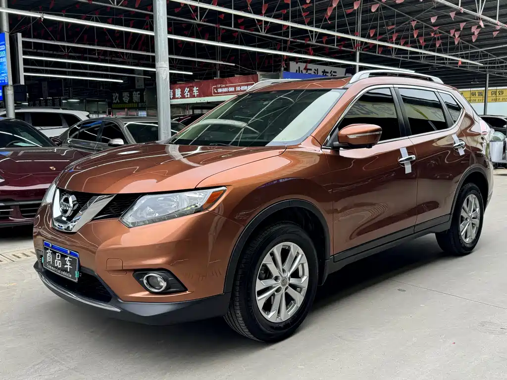 Nissan X-Trail 2015 — фото 1