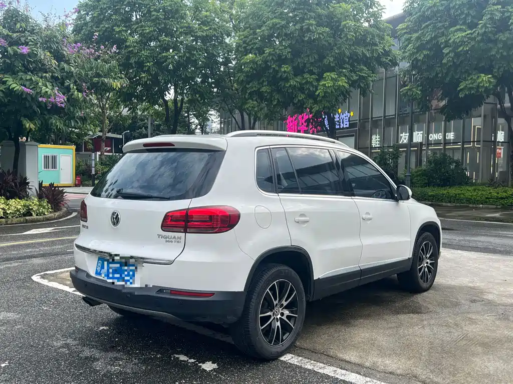 Volkswagen Tiguan 2016 — фото 6