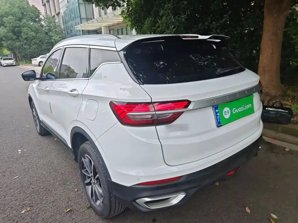 Geely Binyue 2021