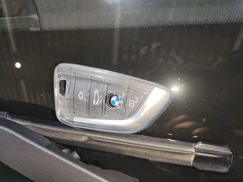 BMW i4 2026 — фото 9