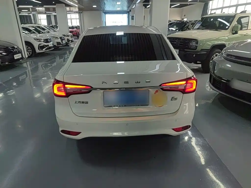 Roewe i5 2018