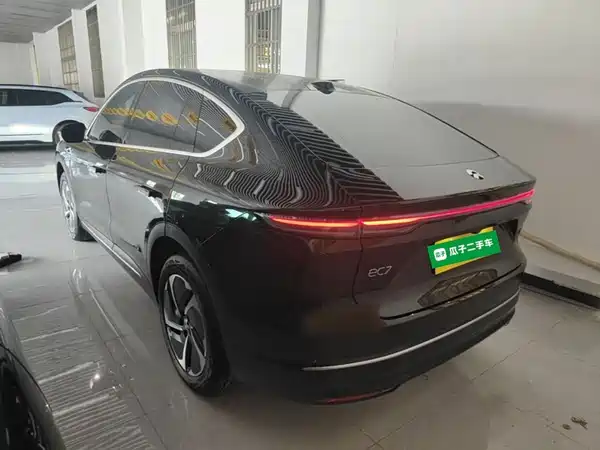 NIO EC7 2025