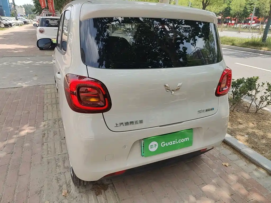 Wuling Hongguang MINIEV 2025
